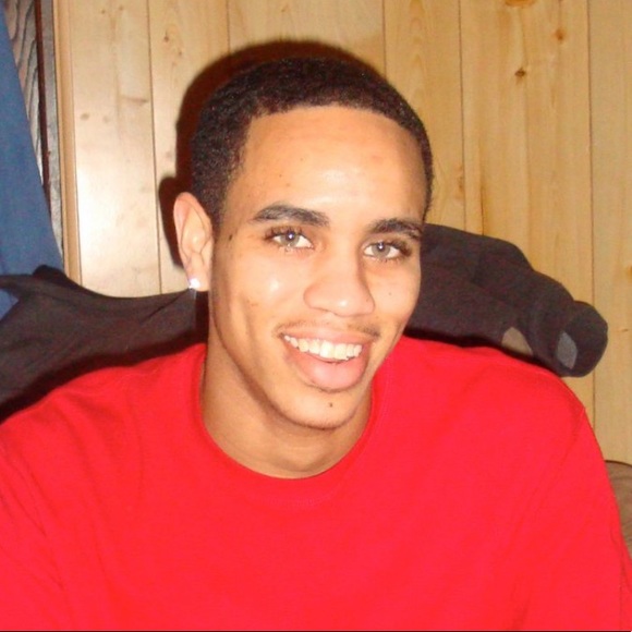 Meet your Posher, Karl-lee - Picture 1 of 1